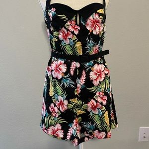 Hawaiian pinup style romper